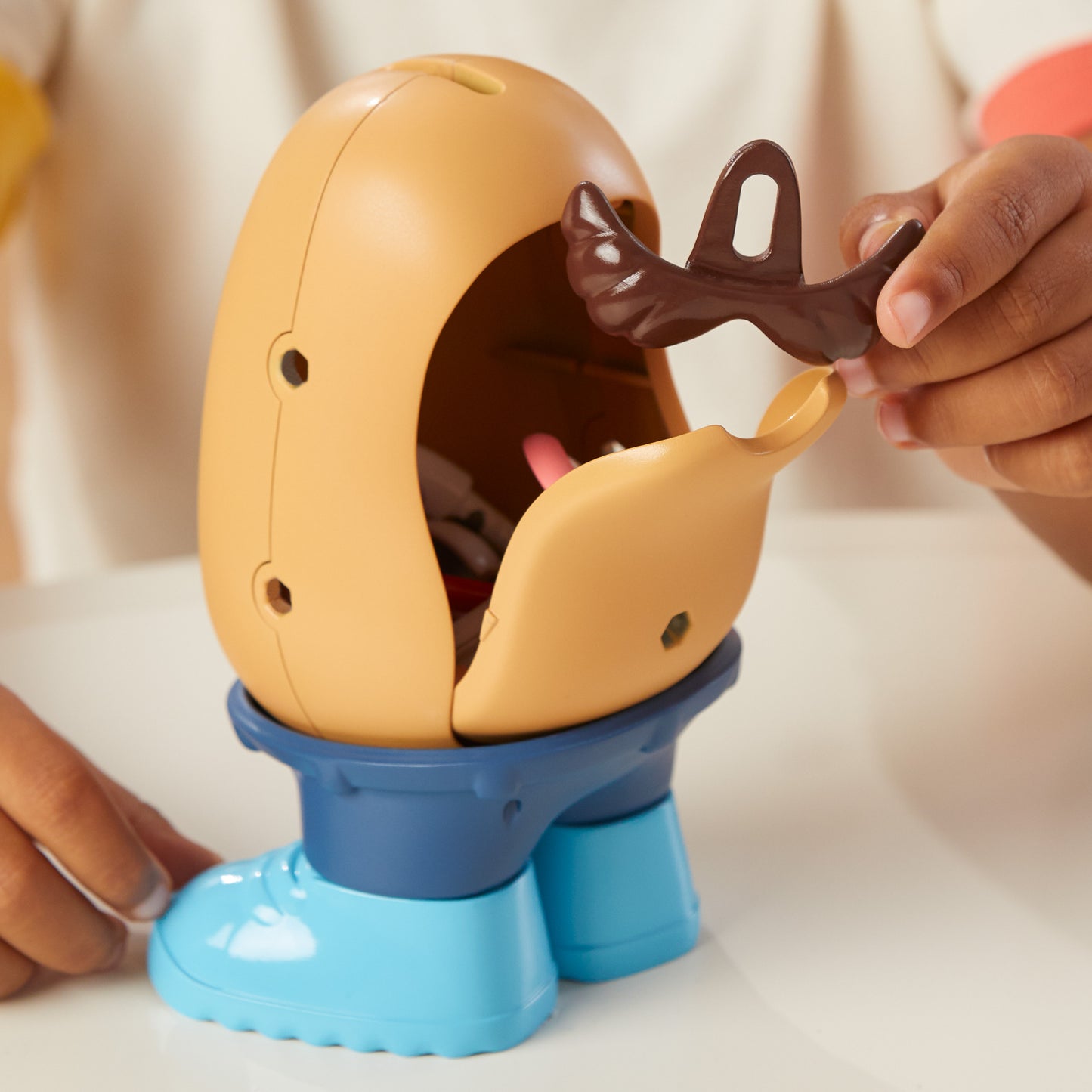 Sr. Cara de Papa (Mr. Potato Head)